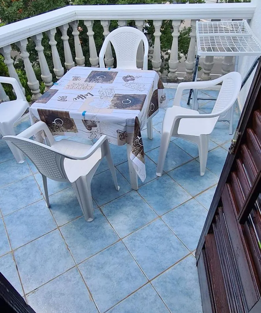 Apartments Hugo