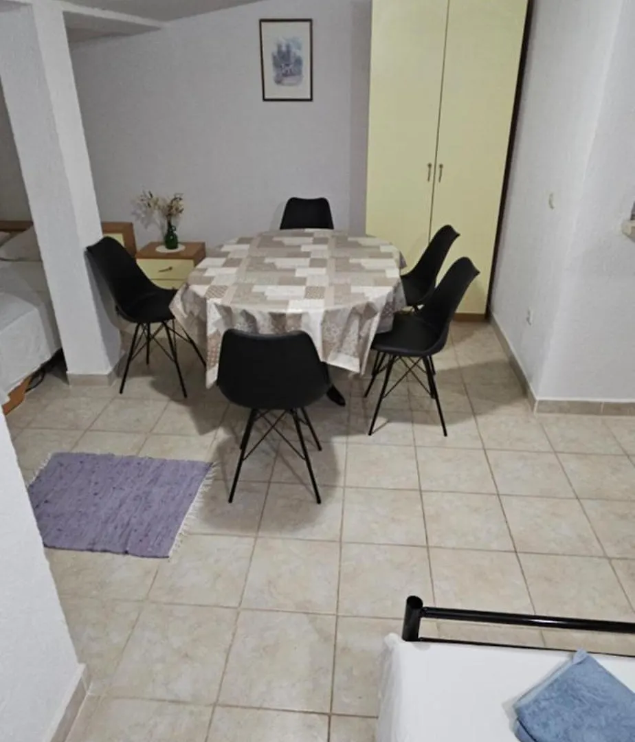 Apartments Hugo Malinska Croazia
