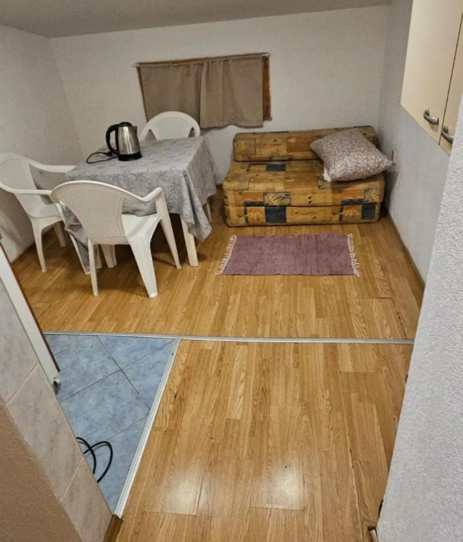 Apartments Hugo Malinska Croazia